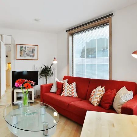 Daire Bjorvika - Fiskepiren *