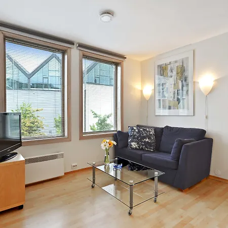 Daire Bjorvika - Fiskepiren *